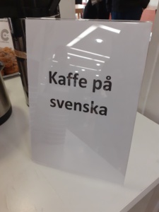 Kaffe på svenska.